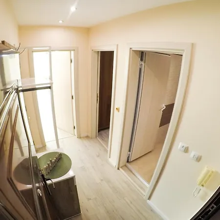 Grand Bogoridi - Center Near To Sea And Sea Garden Апартамент *