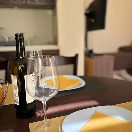 Апартамент Grand Bogoridi - Center Near To Sea And Sea Garden