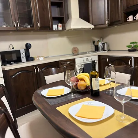 Grand Bogoridi - Center Near To Sea And Sea Garden Apartment Burgas