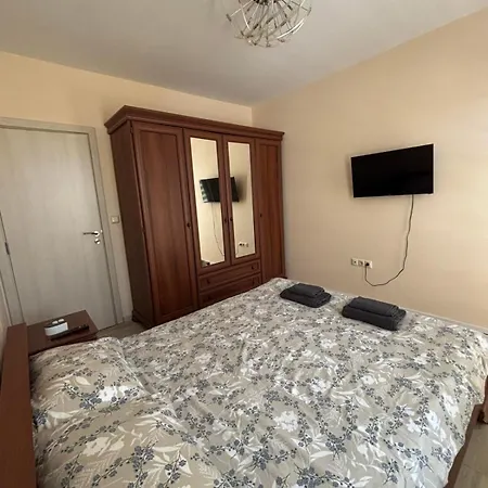 Grand Bogoridi - Center Near To Sea And Sea Garden アパート ブルガス