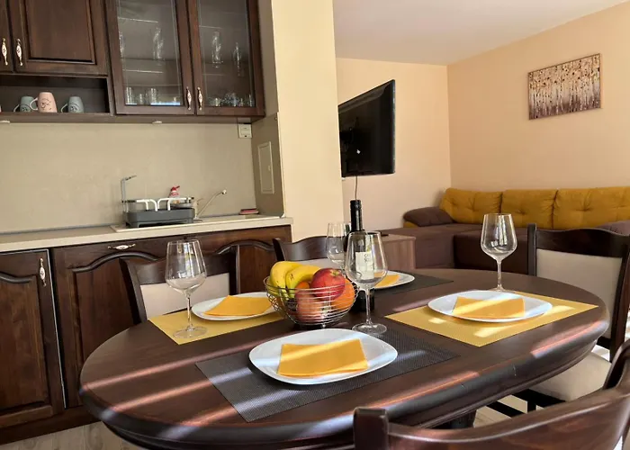 Grand Bogoridi - Center Near To Sea And Sea Garden 布尔加斯