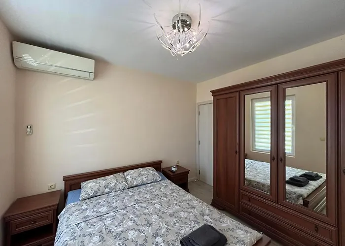 Grand Bogoridi - Center Near To Sea And Sea Garden