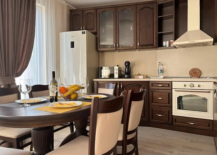 Grand Bogoridi - Center Near To Sea And Sea Garden 布尔加斯