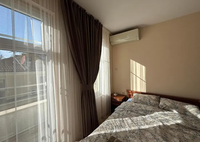 Grand Bogoridi - Center Near To Sea And Sea Garden 公寓