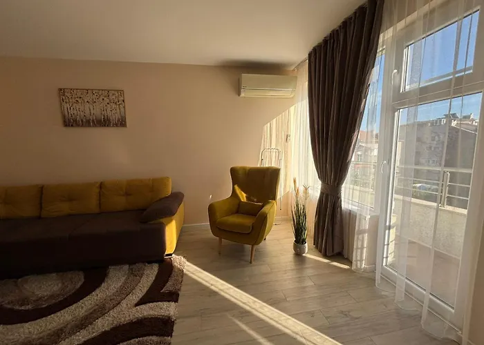 公寓 Grand Bogoridi - Center Near To Sea And Sea Garden